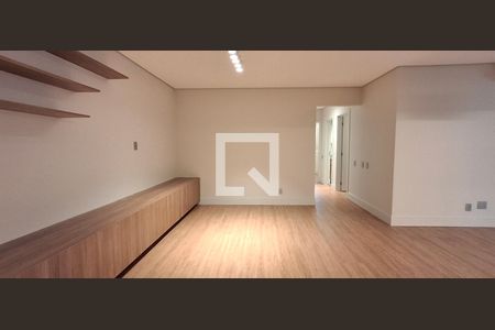 Sala de apartamento para alugar com 3 quartos, 100m² em Centro, Florianópolis