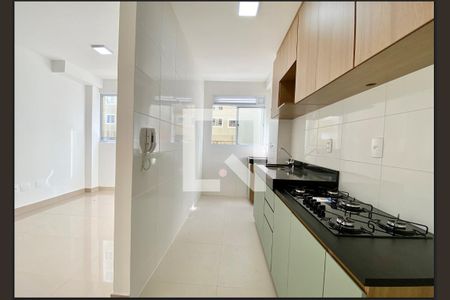 Sala/Cozinha de apartamento para alugar com 2 quartos, 44m² em Cidade Industrial de Curitiba, Curitiba