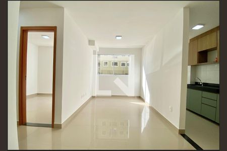 Sala/Cozinha de apartamento para alugar com 2 quartos, 44m² em Cidade Industrial de Curitiba, Curitiba