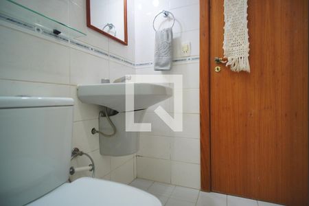 Banheiro da Suíte de apartamento à venda com 3 quartos, 95m² em São João, Porto Alegre