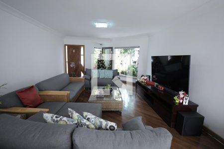 Sala de casa à venda com 4 quartos, 288m² em Vila Gilda, Santo André
