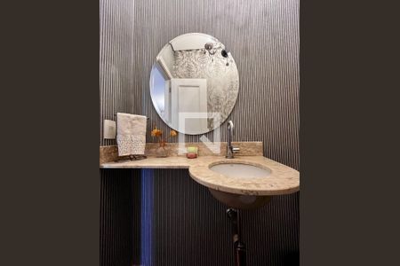 Lavabo de apartamento à venda com 2 quartos, 90m² em Cambuí, Campinas