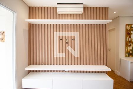 Sala de apartamento à venda com 2 quartos, 73m² em Pinheiros, São Paulo