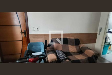 Sala de apartamento para alugar com 2 quartos, 42m² em Serrano, Belo Horizonte