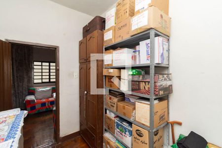 Quarto 1 de casa à venda com 3 quartos, 360m² em Santa Margarida, Belo Horizonte