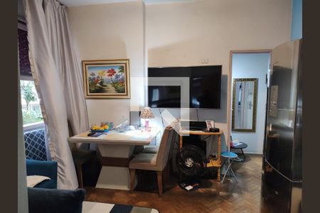 Sala de apartamento para alugar com 2 quartos, 50m² em Copacabana, Rio de Janeiro