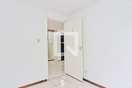 Quarto 1 de apartamento para alugar com 2 quartos, 45m² em Vila Miriam, São Paulo