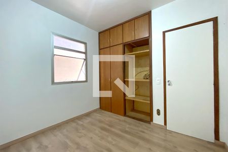 Suite de apartamento à venda com 3 quartos, 90m² em Centro, Belo Horizonte