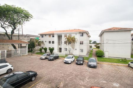 Vista do Quarto 1 de apartamento para alugar com 3 quartos, 60m² em Uberaba, Curitiba