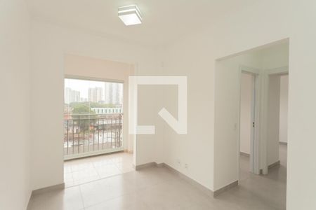 Sala de apartamento para alugar com 2 quartos, 48m² em Jardim Santo Antoninho, São Paulo