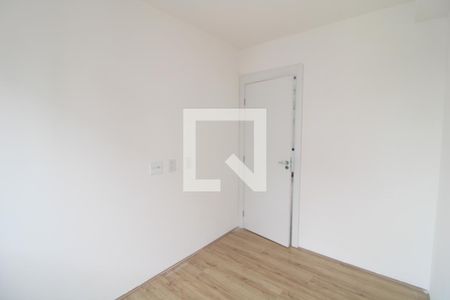 Quarto 2 de apartamento para alugar com 2 quartos, 38m² em Vila Isa, São Paulo