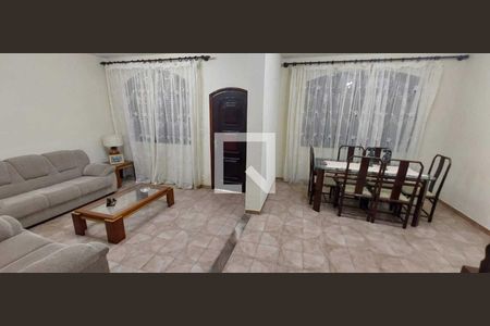 Sala de casa para alugar com 3 quartos, 200m² em Taquara, Rio de Janeiro