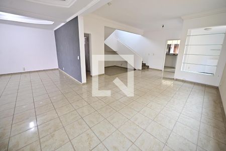 Sala de casa para alugar com 4 quartos, 515m² em Jardim Planalto, Goiânia