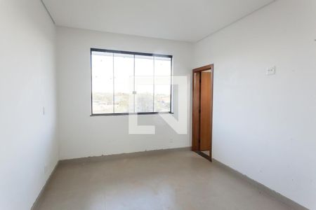suite 1 de casa de condomínio à venda com 3 quartos, 210m² em Ville Des Lacs, Nova Lima