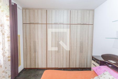 Armário do Quarto 1 de casa à venda com 2 quartos, 200m² em Esplanada, Belo Horizonte