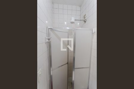 Banheiro de serviço de casa à venda com 2 quartos, 200m² em Esplanada, Belo Horizonte