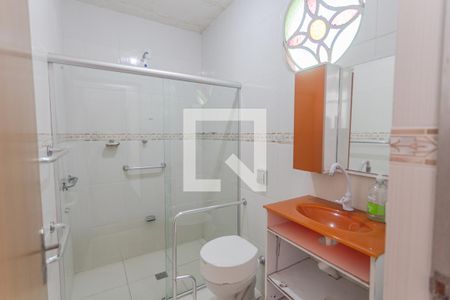 Banheiro da Suíte de casa para alugar com 5 quartos, 300m² em Aparecida, Belo Horizonte