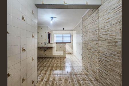 Cozinha de apartamento para alugar com 2 quartos, 90m² em Gonzaga, Santos