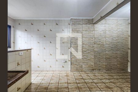 Cozinha de apartamento para alugar com 2 quartos, 90m² em Gonzaga, Santos