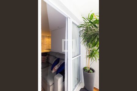 Sacada de apartamento à venda com 2 quartos, 55m² em Vila Alpina, São Paulo