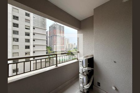 Sacada de apartamento à venda com 1 quarto, 33m² em Campo Belo, São Paulo