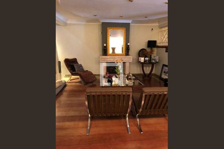 Casa à venda com 3 quartos, 550m² em Jardim das Samambaias, Jundiaí