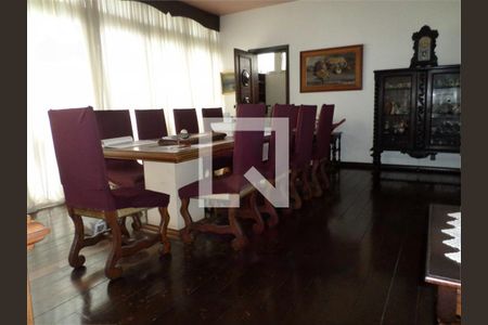 Casa à venda com 4 quartos, 695m² em Grajaú, Rio de Janeiro