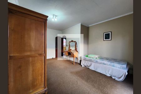 Casa à venda com 3 quartos, 239m² em Vila Regente Feijó, São Paulo