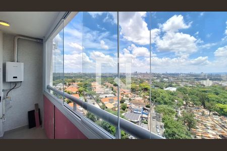 Varanda e área de serviço de apartamento à venda com 2 quartos, 39m² em Boaçava, São Paulo