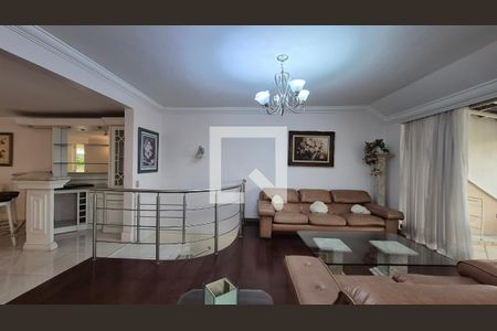 Sala de casa à venda com 4 quartos, 420m² em Parque das Nações, Santo André