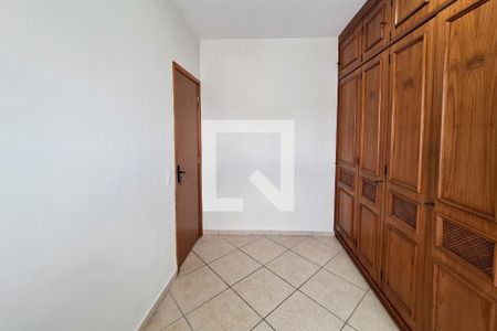 Quarto 1 de apartamento à venda com 2 quartos, 60m² em Barreto, Niterói