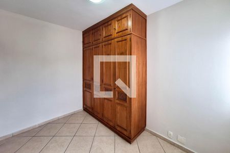 Quarto 1 de apartamento à venda com 2 quartos, 60m² em Barreto, Niterói