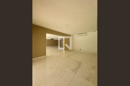 Casa à venda com 4 quartos, 1000m² em Barra da Tijuca, Rio de Janeiro