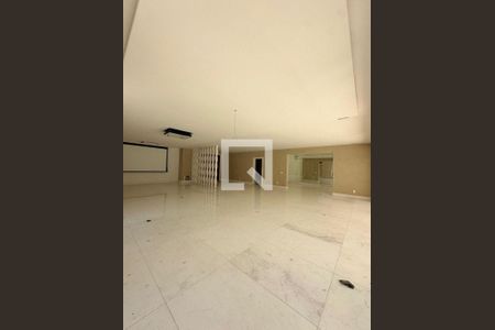 Casa à venda com 4 quartos, 1000m² em Barra da Tijuca, Rio de Janeiro
