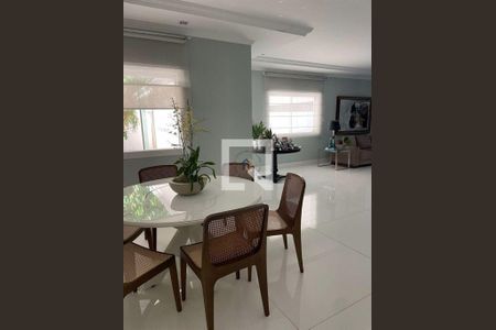 Casa à venda com 5 quartos, 1200m² em Barra da Tijuca, Rio de Janeiro