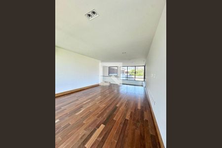 Casa à venda com 5 quartos, 1000m² em Barra da Tijuca, Rio de Janeiro