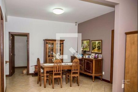 Casa à venda com 4 quartos, 250m² em Itanhangá, Rio de Janeiro