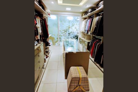 Apartamento à venda com 3 quartos, 350m² em Barra da Tijuca, Rio de Janeiro