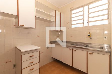 Cozinha de apartamento para alugar com 2 quartos, 80m² em Jardim do Salso, Porto Alegre