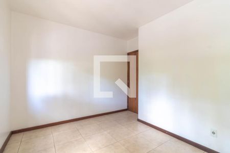 Quarto 2 de apartamento para alugar com 2 quartos, 80m² em Jardim do Salso, Porto Alegre