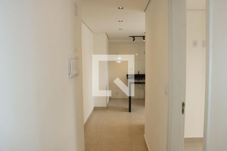 Sala de apartamento para alugar com 2 quartos, 45m² em Jardim Pioneira, Cotia