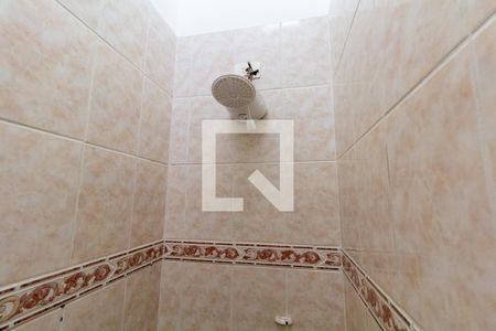 Banheiro 2 de casa à venda com 2 quartos, 94m² em Vila Esperança, São Paulo