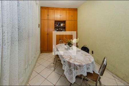 Quarto 2 de casa à venda com 4 quartos, 220m² em Nova Suíça, Belo Horizonte