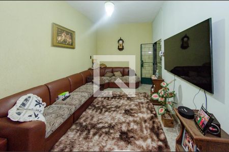 Sala de casa à venda com 4 quartos, 220m² em Nova Suíça, Belo Horizonte