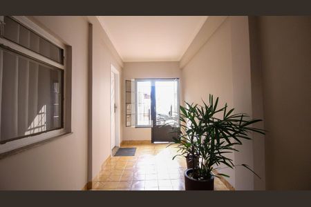 Casa à venda com 3 quartos, 165m² em Vila Paulo Silas, São Paulo