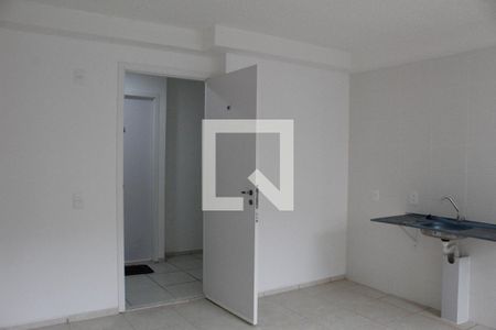 Sala/Cozinha de apartamento para alugar com 2 quartos, 40m² em Curicica, Rio de Janeiro