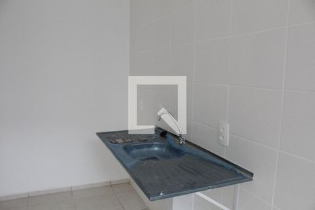 Sala/Cozinha de apartamento para alugar com 2 quartos, 40m² em Curicica, Rio de Janeiro