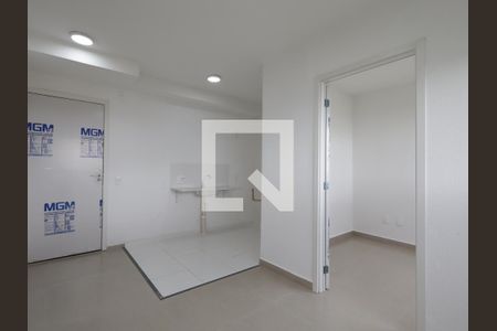 Sala de apartamento para alugar com 2 quartos, 32m² em Vila Suzana, São Paulo