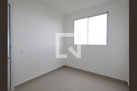 Quarto 1 de apartamento para alugar com 2 quartos, 32m² em Vila Suzana, São Paulo
