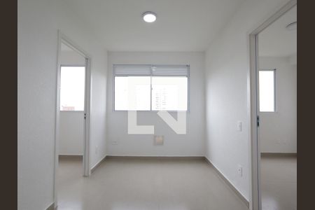 Sala de apartamento para alugar com 2 quartos, 32m² em Vila Suzana, São Paulo